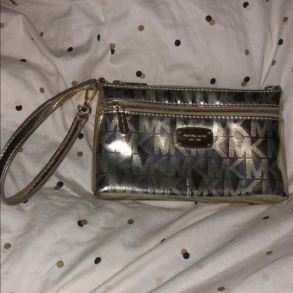 MICHAEL KORS GOLD WRISTLET